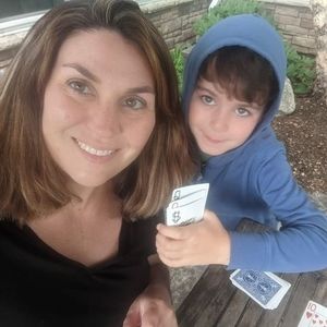 Meet your Posher, Melissa